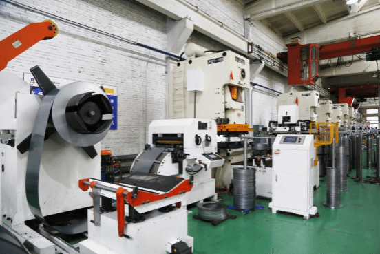 8EE426D13DCF717B92A4425BBAB_4BA3E4E3_1D357